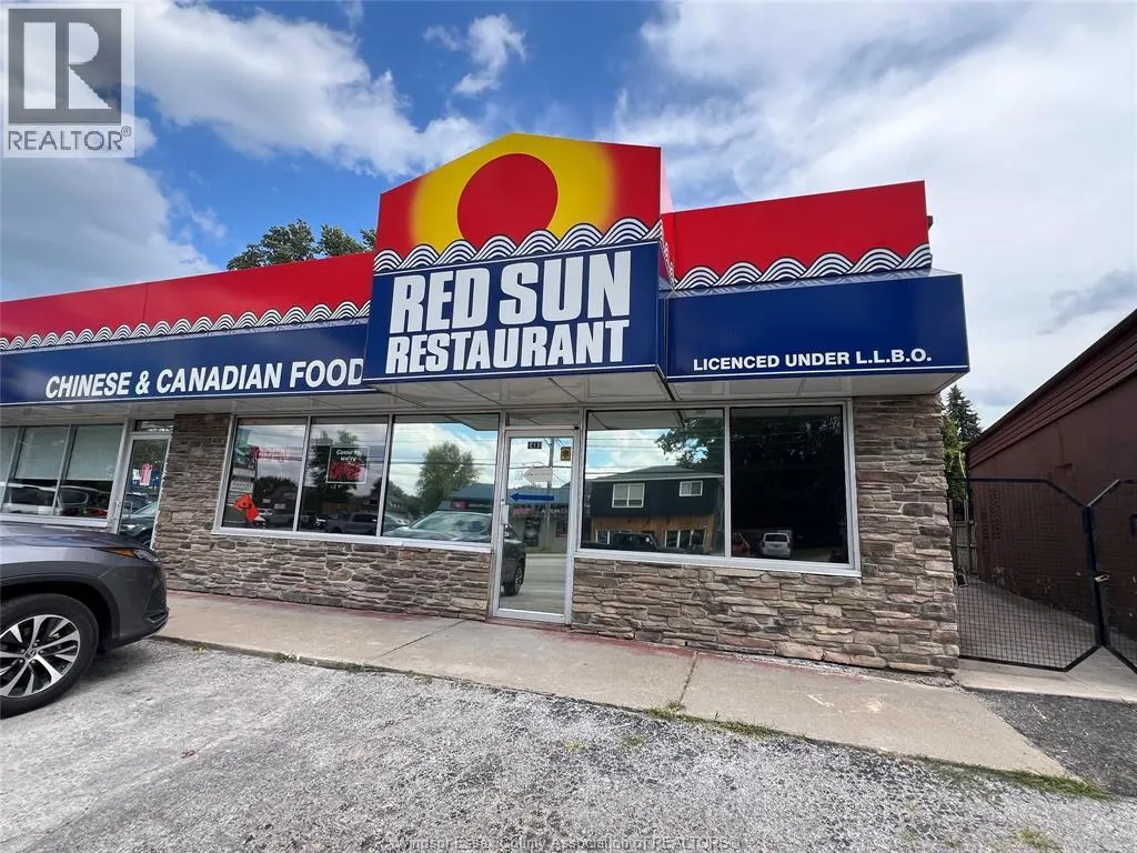 Warehouse for rent: 1481 Front, LaSalle, Ontario N9J 2B2