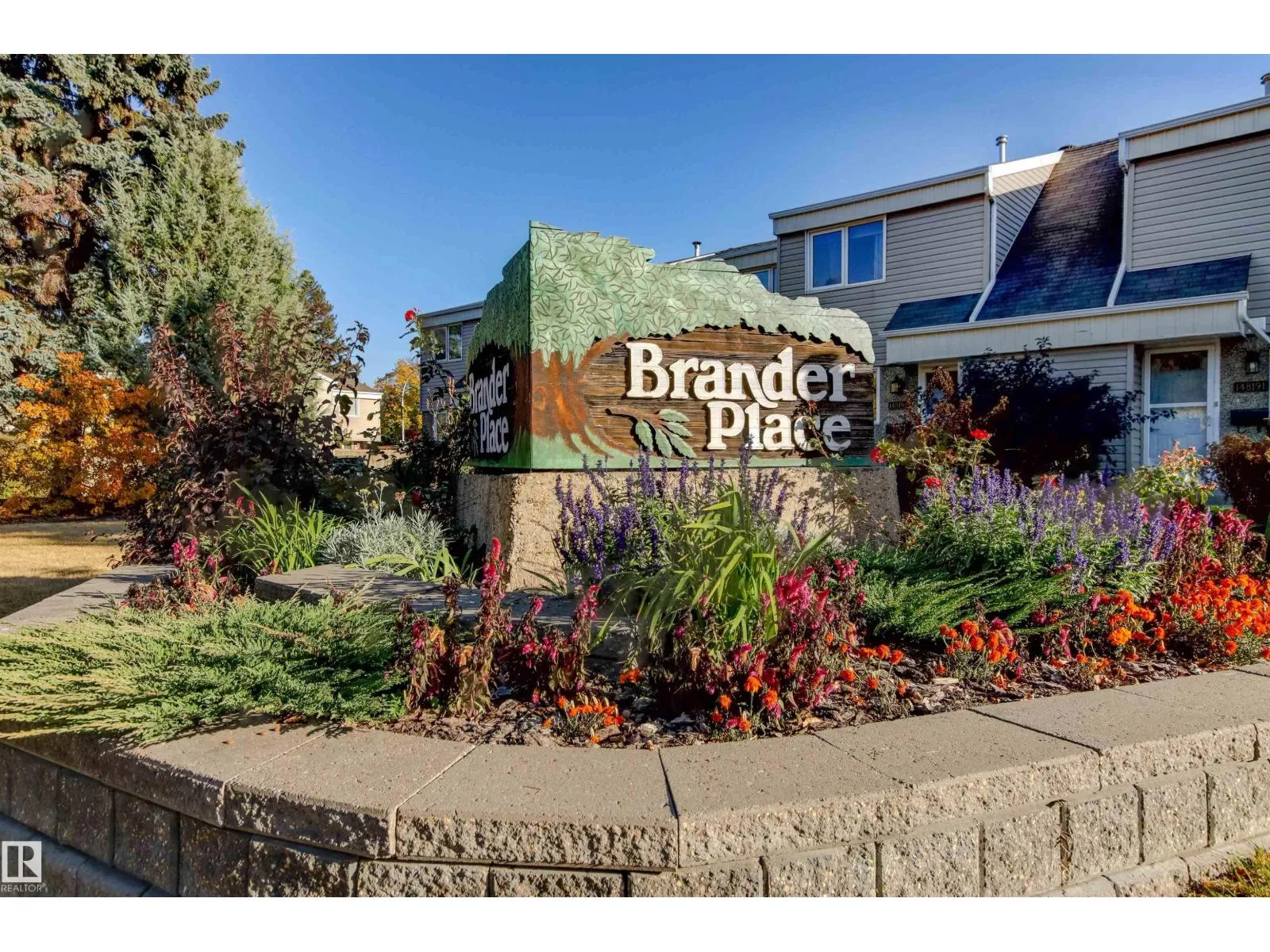 Row / Townhouse for rent: 14835d Riverbend Rd Nw Nw, Edmonton, Alberta T6H 5A0