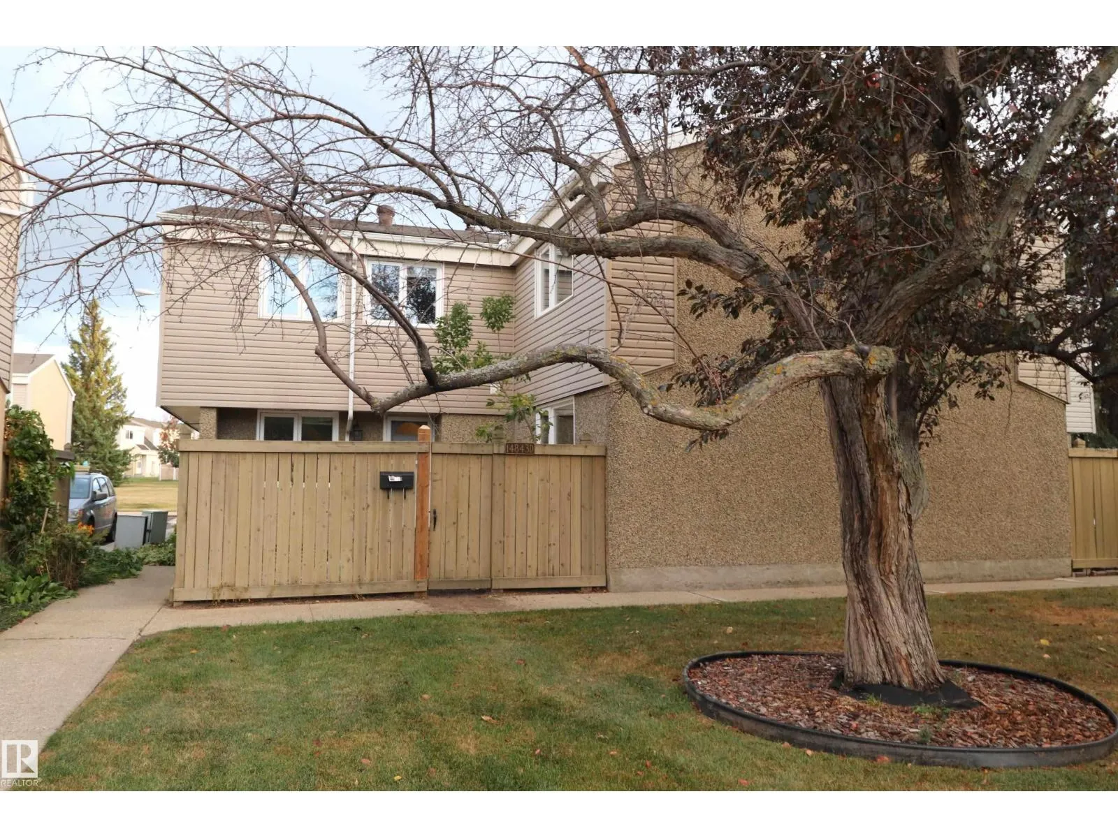 Row / Townhouse for rent: 14843d Riverbend Rd Nw, Edmonton, Alberta T6H 5A9