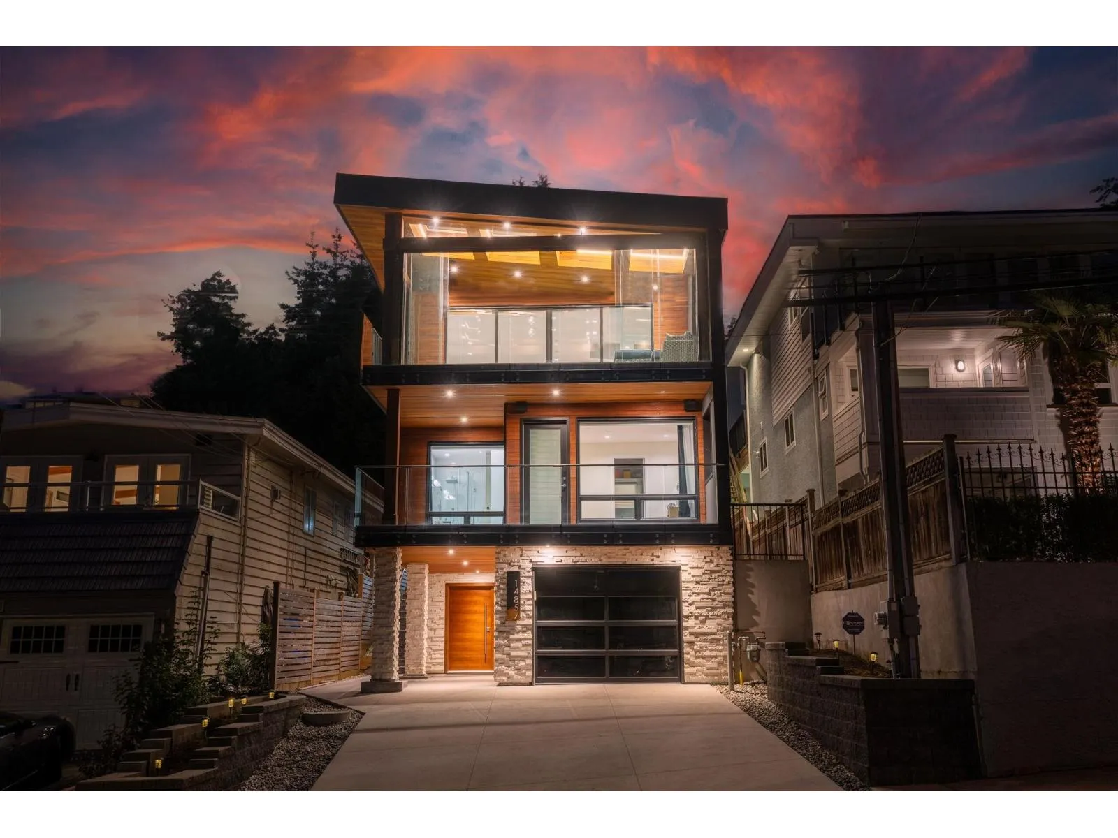 House for rent: 14857 Buena Vista, White Rock, British Columbia V4B 1X3