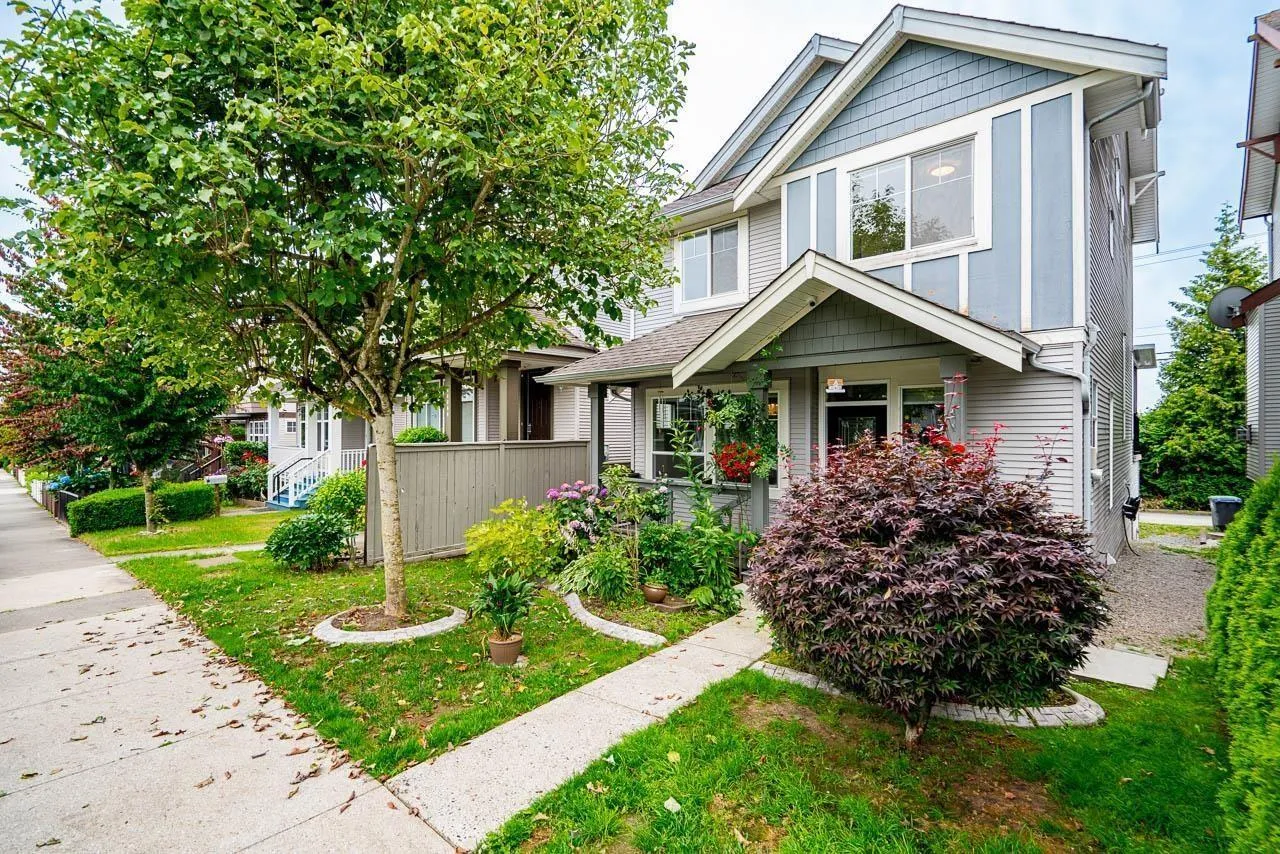 House for rent: 14858 56a Avenue, Surrey, British Columbia V3S 8X1