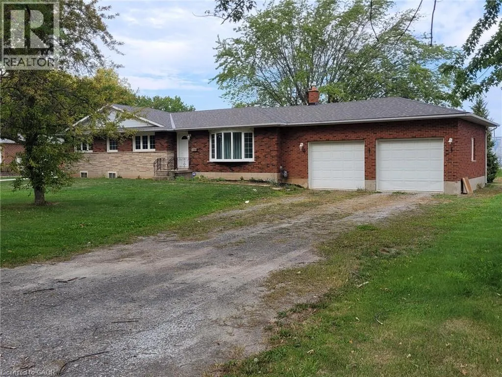 House for rent: 1489 Hwy 8, Stoney Creek, Ontario L8E 5K9
