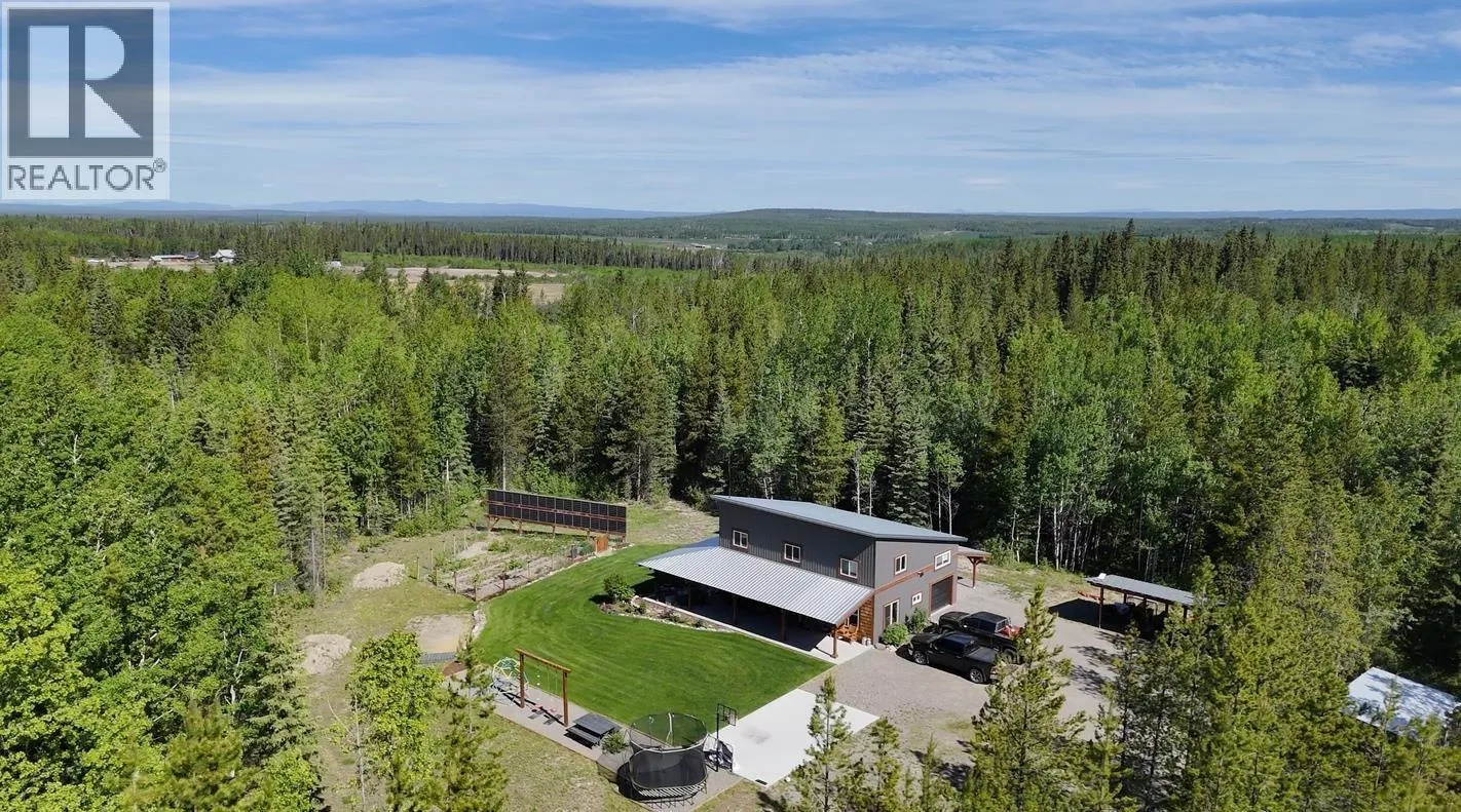 House for rent: 14900 Langston Road, Vanderhoof, British Columbia V0J 3A0