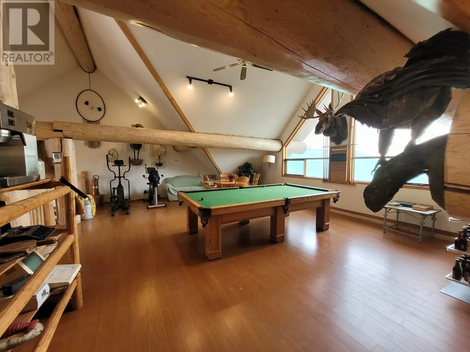 Other for rent: 1492 97 Cariboo Highway, Cache Creek, British Columbia V0K 1H0