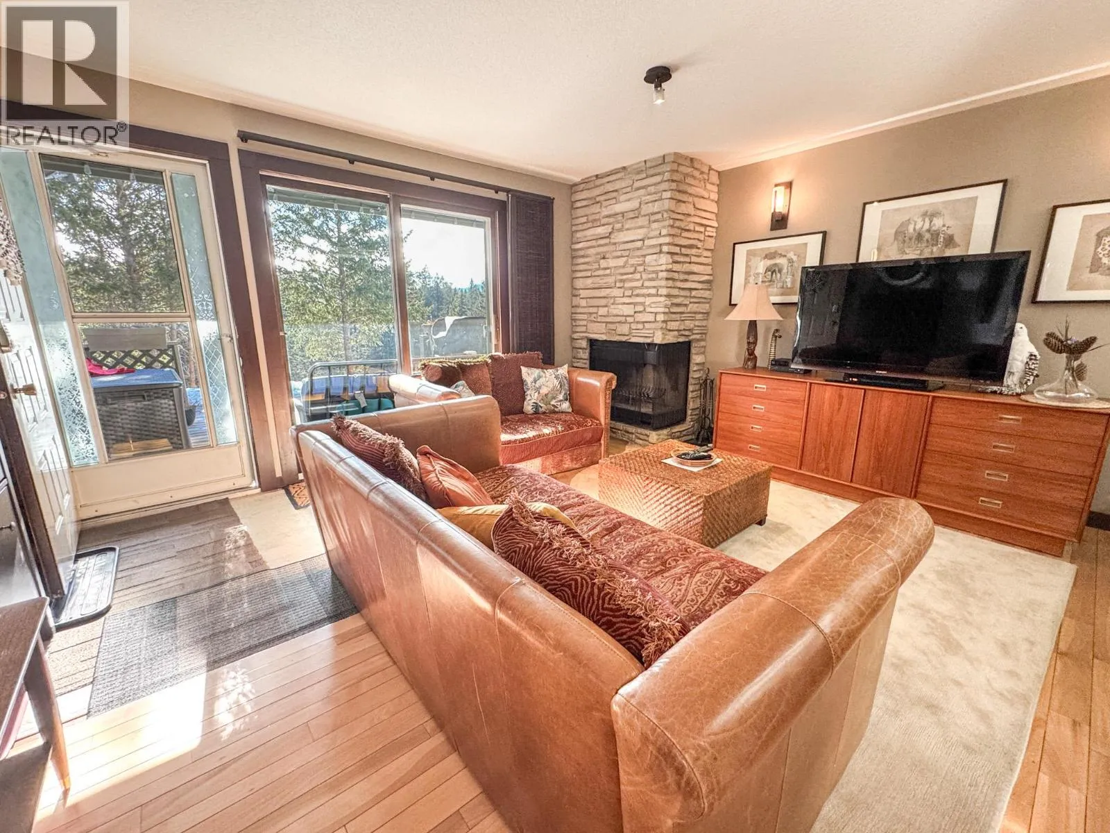 Row / Townhouse for rent: 1492 Akiskinook Road Unit# 1, Windermere, British Columbia V0B 2L1