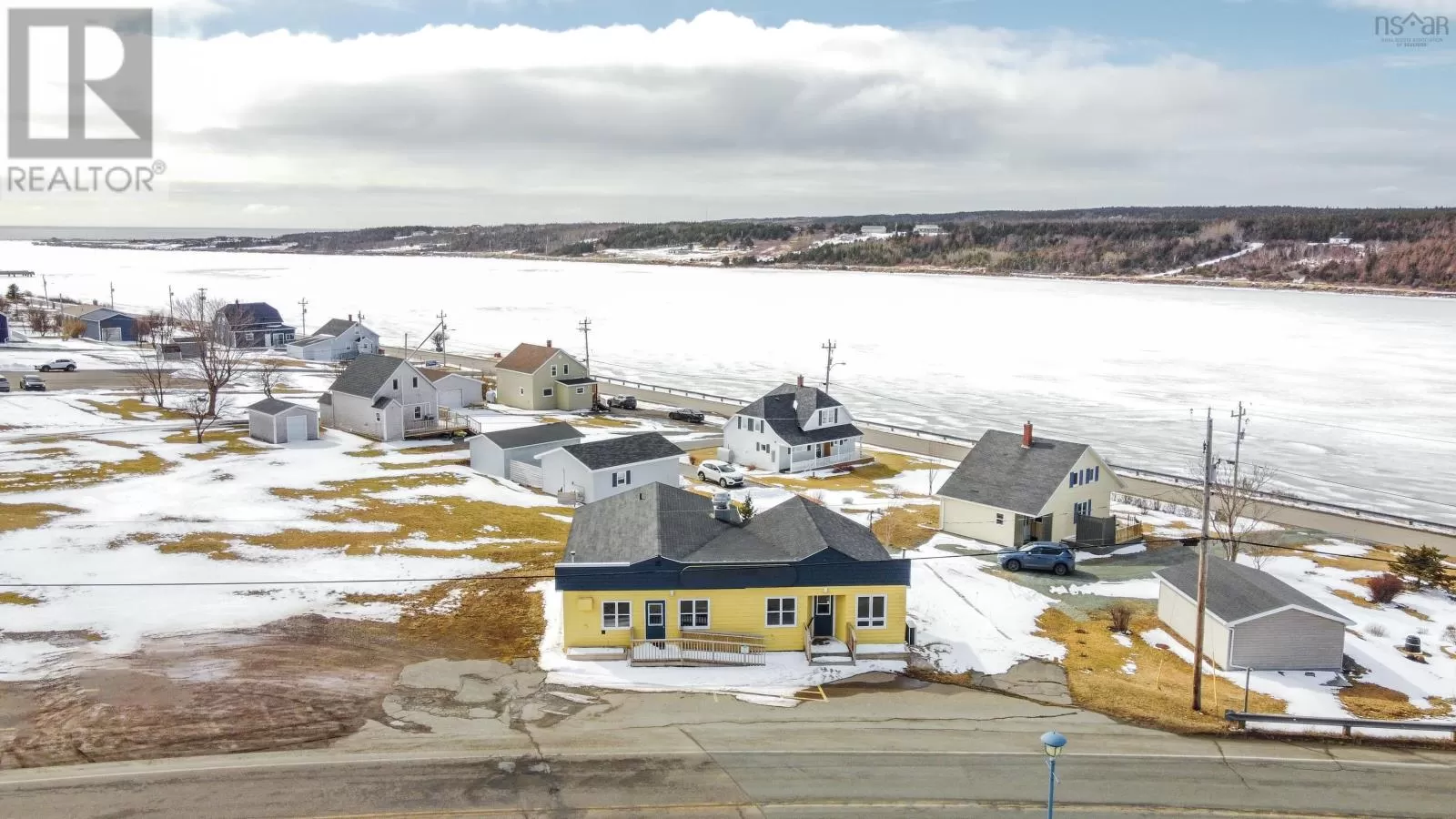 14925 Cabot Trail Road, ChA(C)ticamp, Nova Scotia B0E 1H0