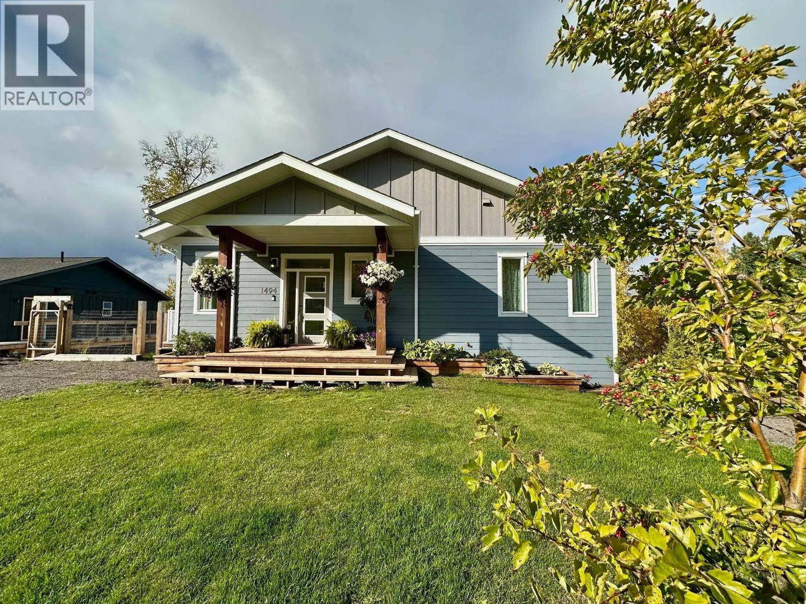 House for rent: 1494 Chestnut Street, Telkwa, British Columbia V0J 2X0