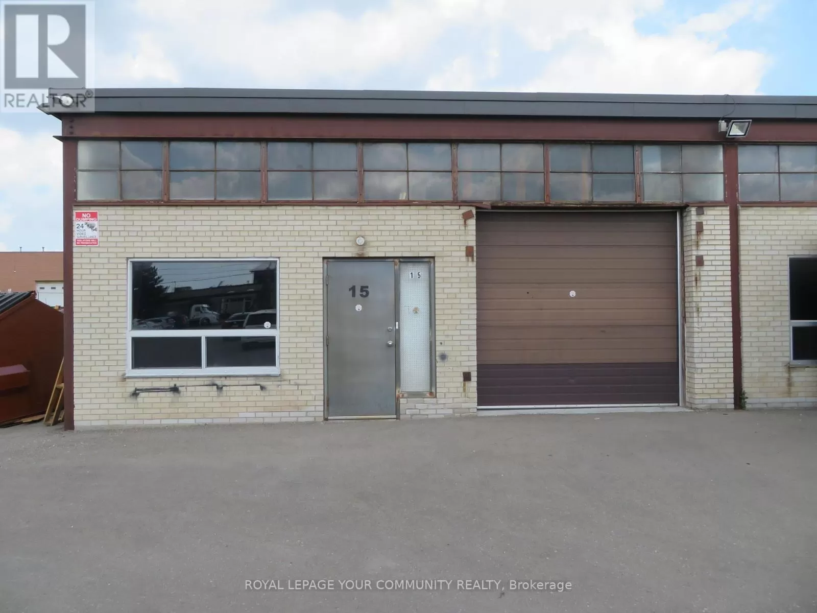 Multi-Tenant Industrial for rent: 15 - 104 Kenhar Drive, Toronto, Ontario M9L 1N4
