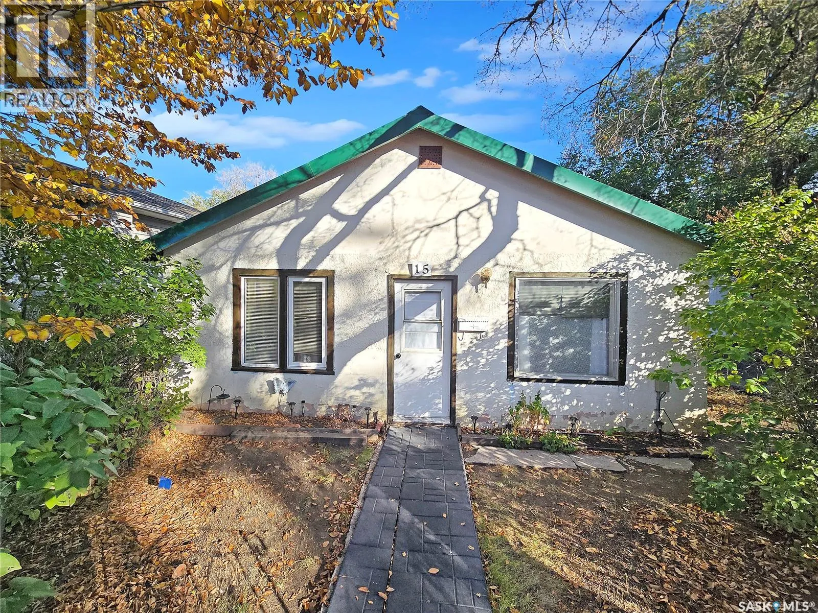 House for rent: 15 10th Avenue Ne, Swift Current, Saskatchewan S9H 2T1