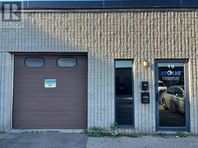 15 - 1260 Speers Road, Oakville, Ontario L6L 5T9