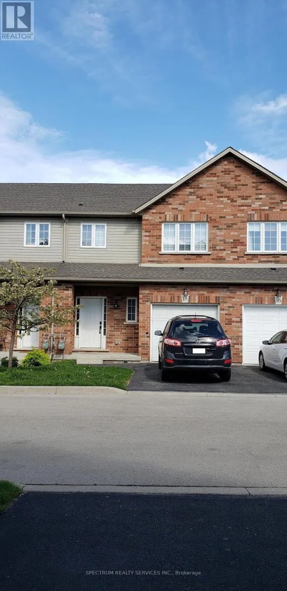 Row / Townhouse for rent: 15 - 20 Pisa Drive, Hamilton, Ontario L8E 6G7