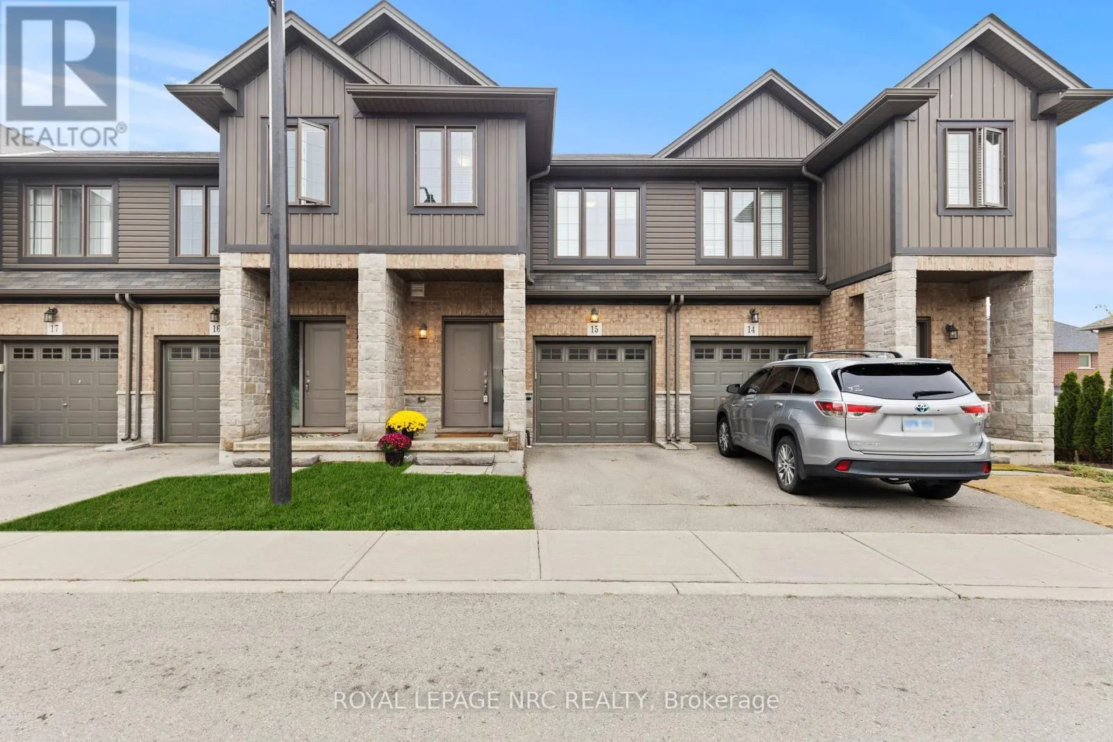 Row / Townhouse for rent: 15 - 377 Glancaster Road, Hamilton, Ontario L9G 0G4