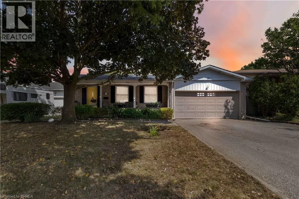 House for rent: 15 Burdock Boulevard, Brantford, Ontario N3R 6B5