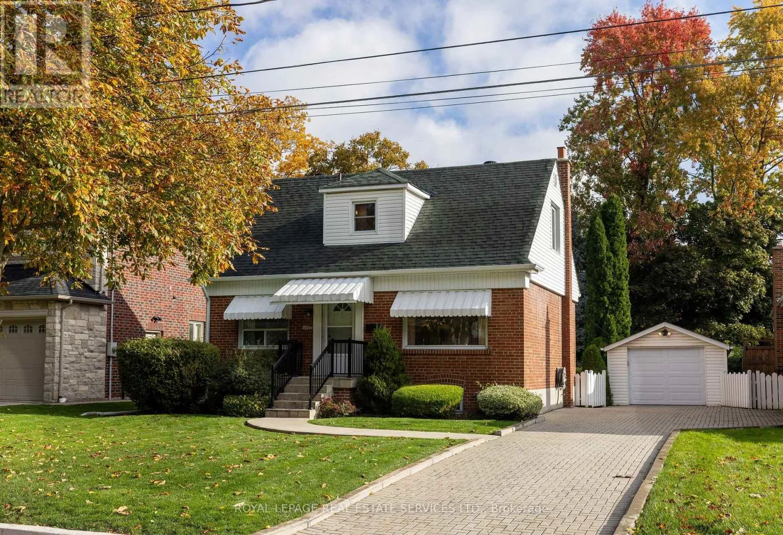 House for rent: 15 Burnelm Drive, Toronto, Ontario M9B 4N2