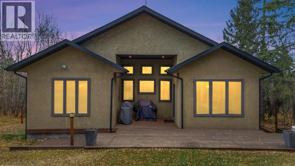 House for rent: 15 Creek Road, Rural Ponoka County, Alberta T4J 1R3