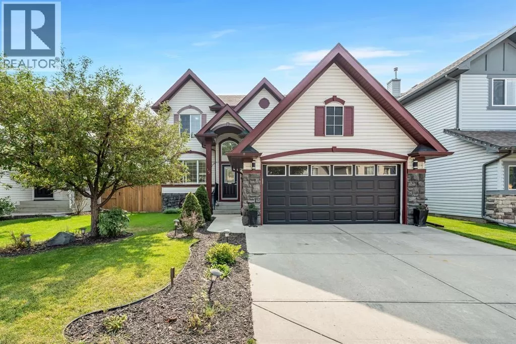 House for rent: 15 Drake Landing Drive, Okotoks, Alberta T1S 2M7