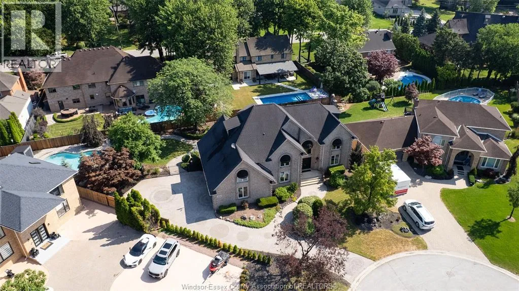 House for rent: 15 Fasan Crescent, Tecumseh, Ontario N8N 4L1