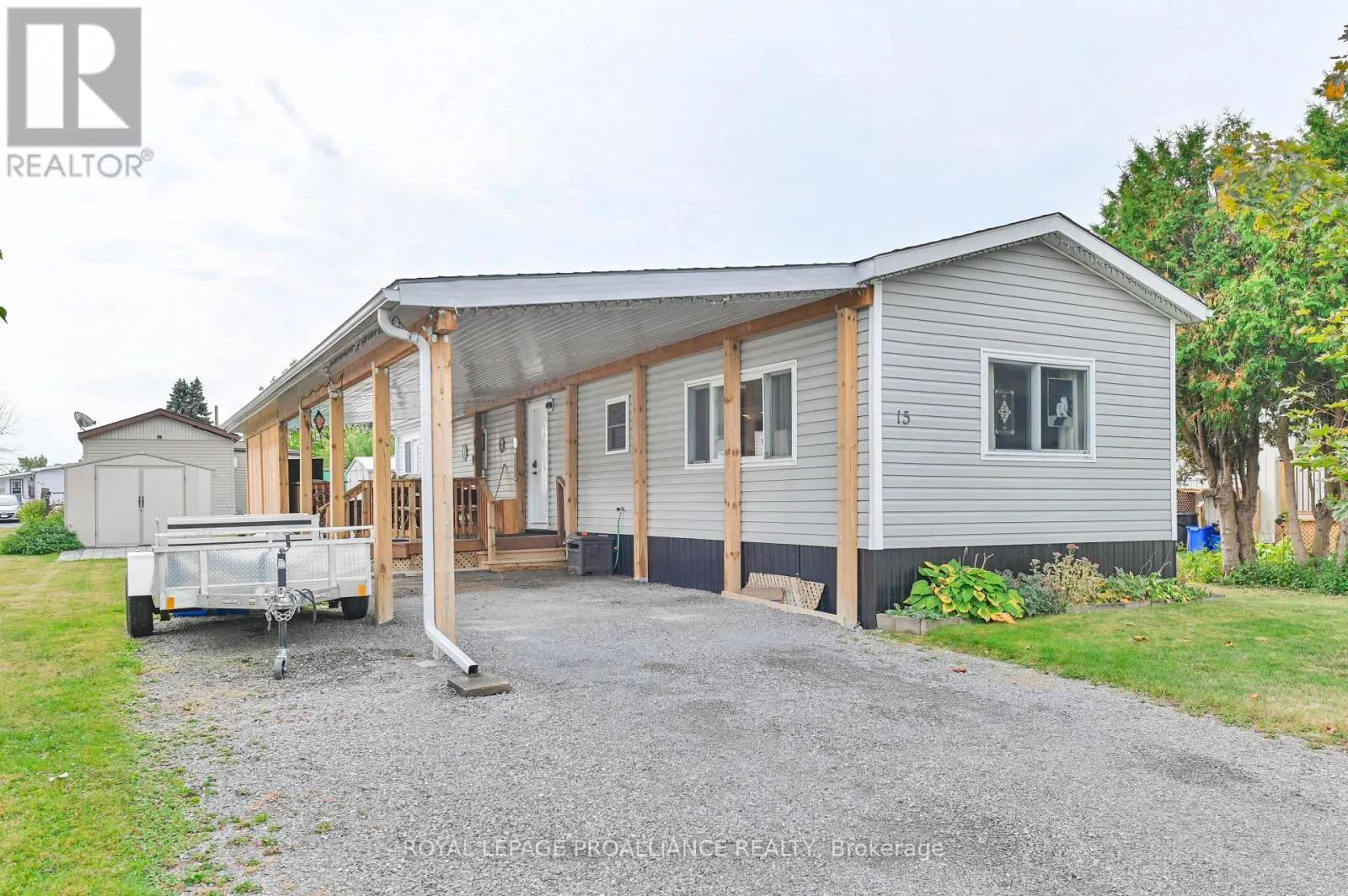 Mobile Home for rent: 15 Finch Lane, Quinte West, Ontario K8N 4Z3