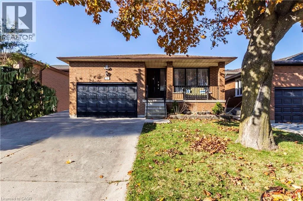 House for rent: 15 Gilcrest Street, Hamilton, Ontario L9C 7G9