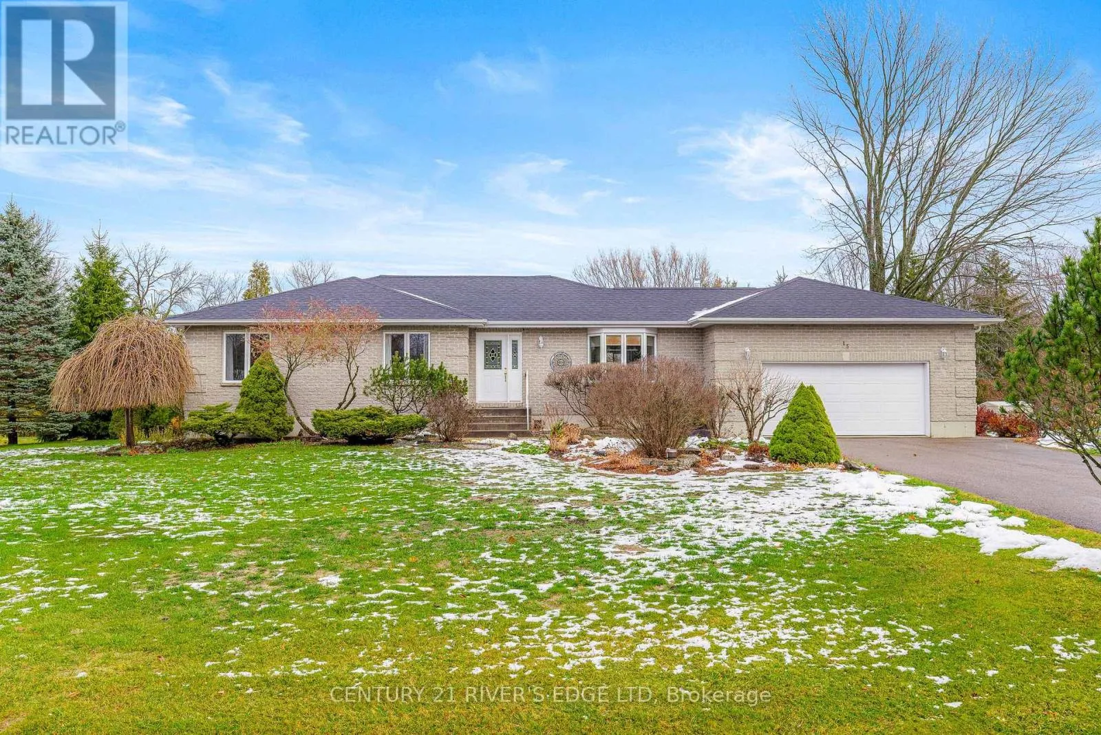 House for rent: 15 Jones Court, Augusta, Ontario K0E 1P0