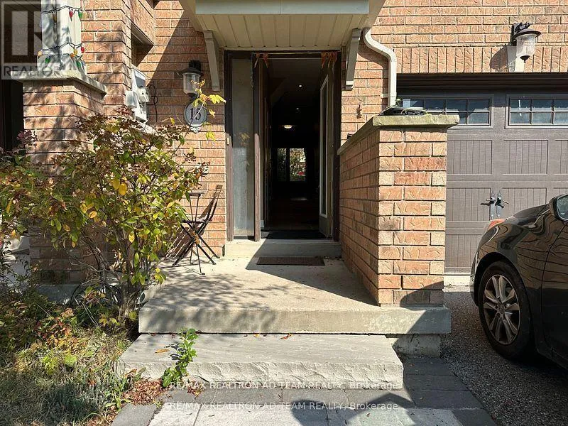 Row / Townhouse for rent: 15 Latitude Lane, Whitchurch-Stouffville, Ontario L4A 0T1