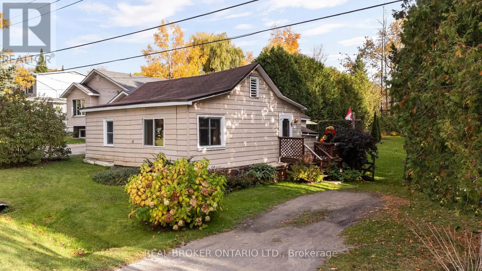 House for rent: 15 Lovejoy Street, Tay, Ontario L0K 2A0