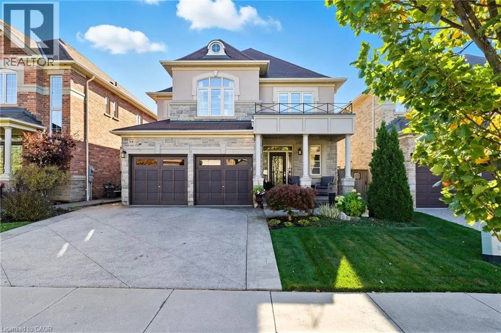 House for rent: 15 Morning Mist Drive, Hamilton, Ontario L9B 0E5