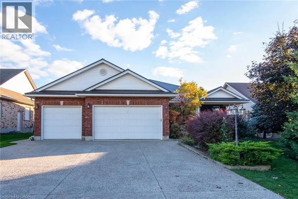 House for rent: 15 Parkview Drive, Wellesley, Ontario N0B 2T0