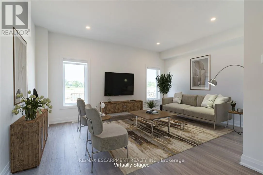 Row / Townhouse for rent: 15 Raspberry Lane, Hamilton, Ontario L0R 1W0