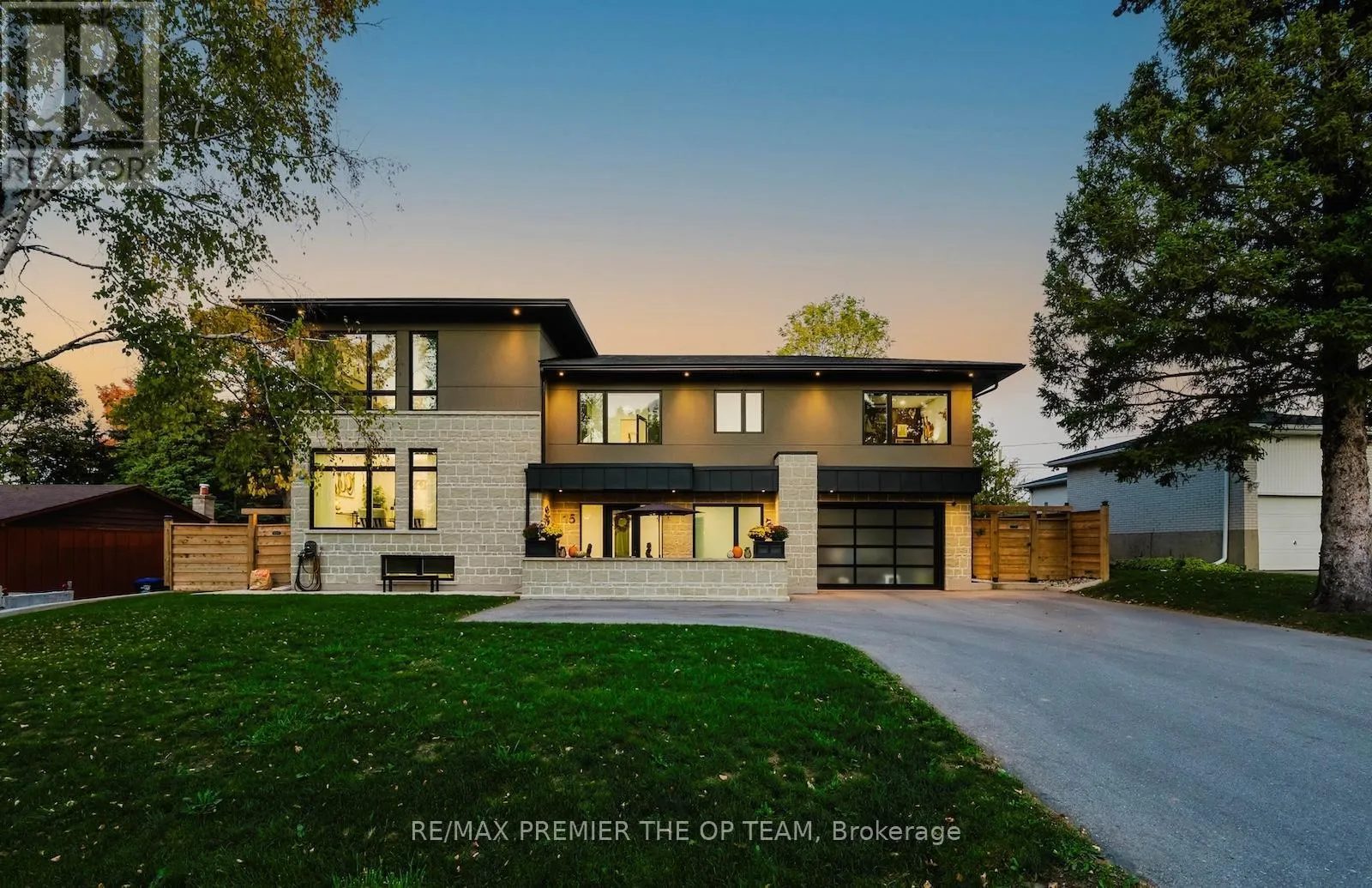 House for rent: 15 Rodcliff Road, New Tecumseth, Ontario L0G 1W0