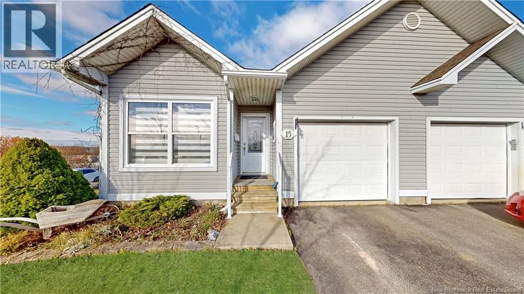 15 Saint Peters Court, Saint John, New Brunswick E2K 5N4