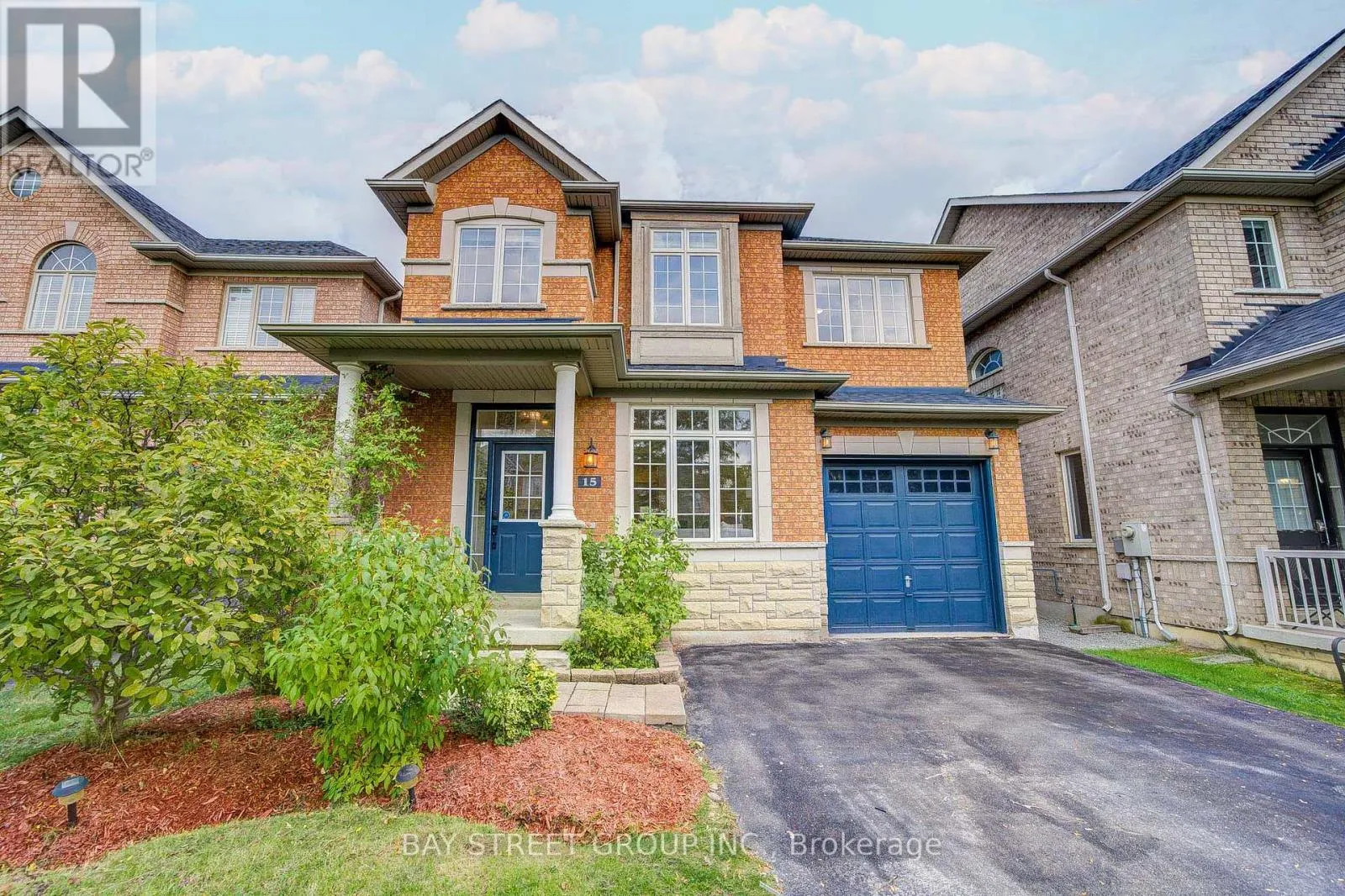 House for rent: 15 Sisley Crescent, Vaughan, Ontario L4J 9J1