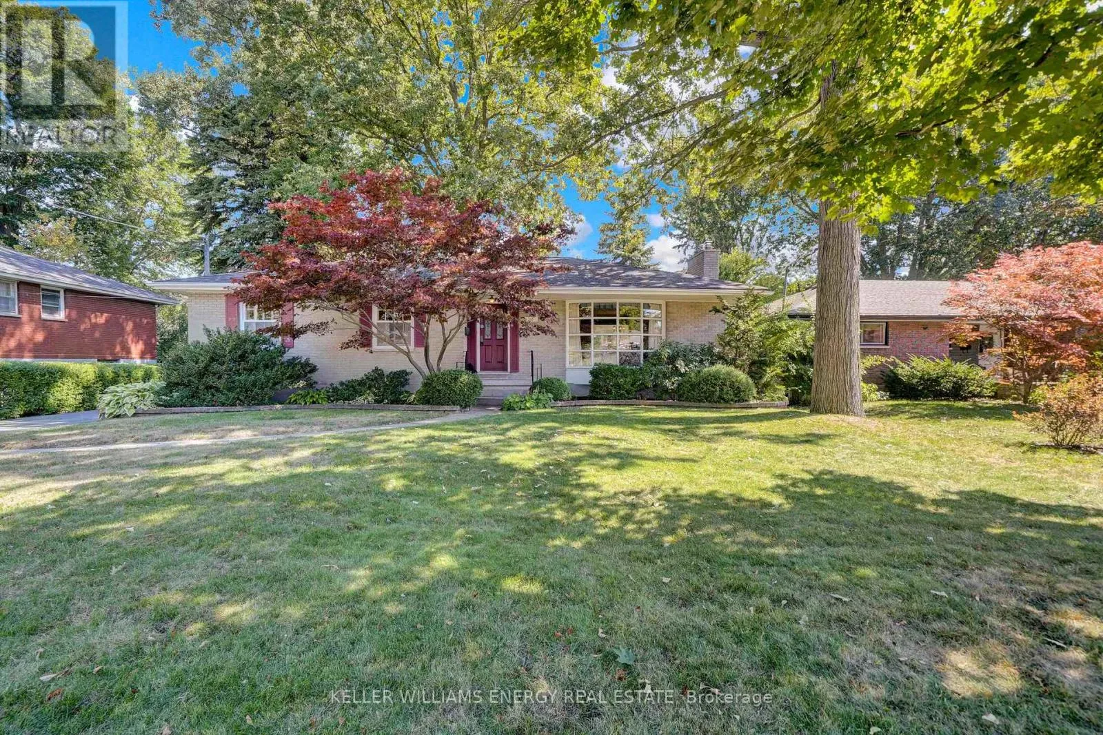 House for rent: 15 Southwood Crescent, Belleville, Ontario K8N 1X4