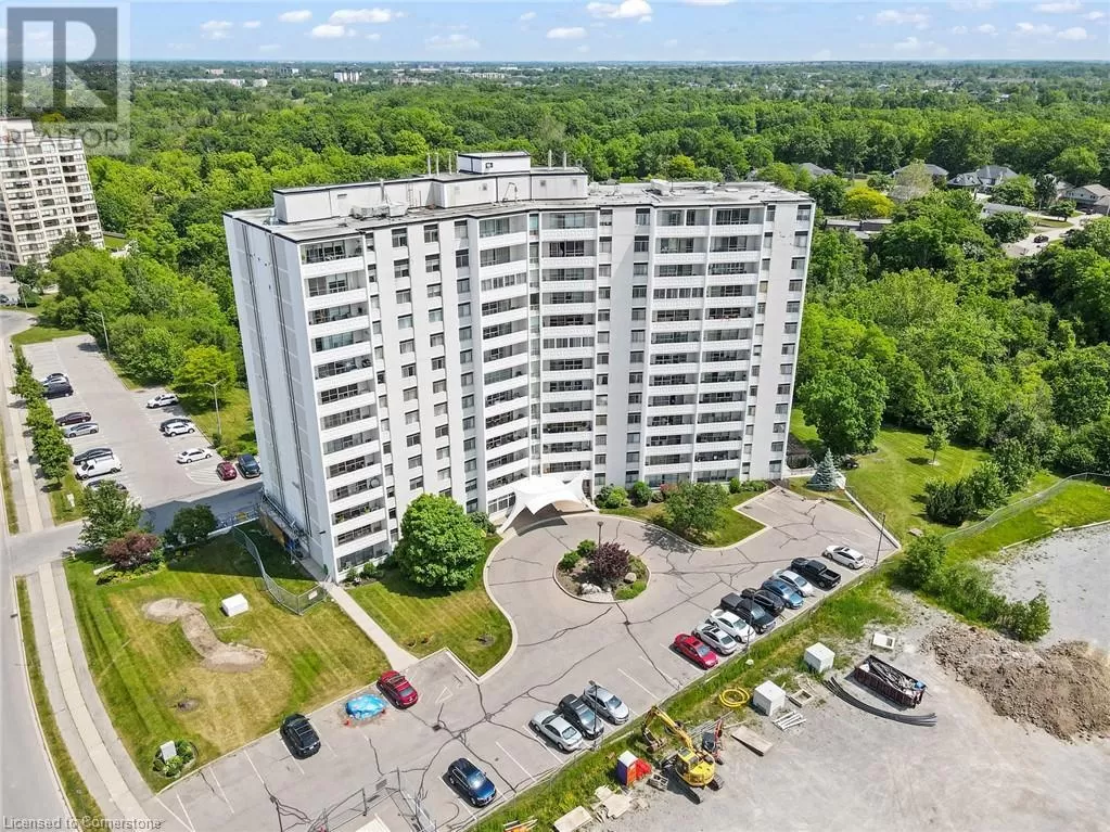 Apartment for rent: 15 Towering Heights Boulevard Unit# 904, St. Catharines, Ontario L2T 3G7