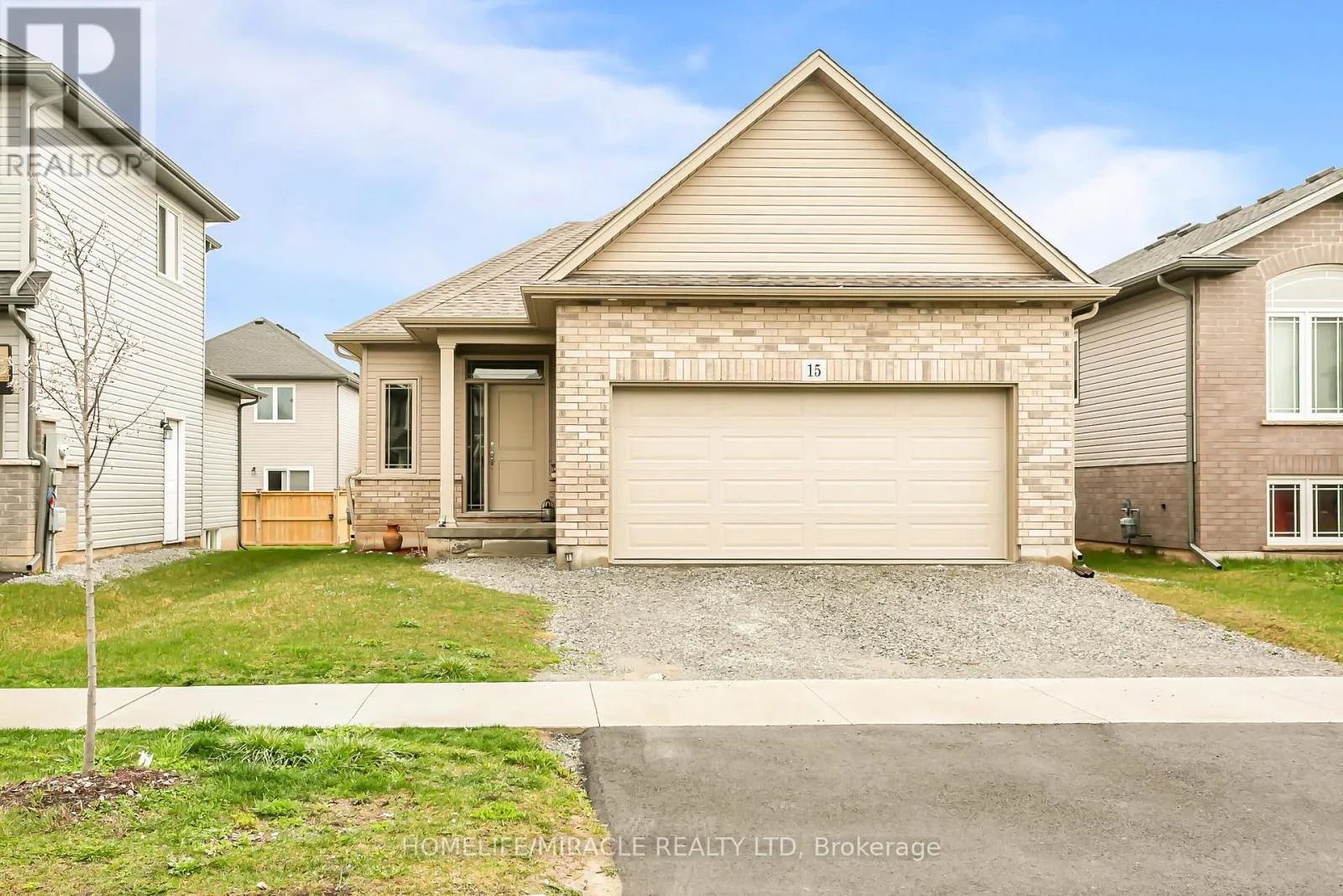 House for rent: 15 Tucker Street, Thorold, Ontario L2V 0G3