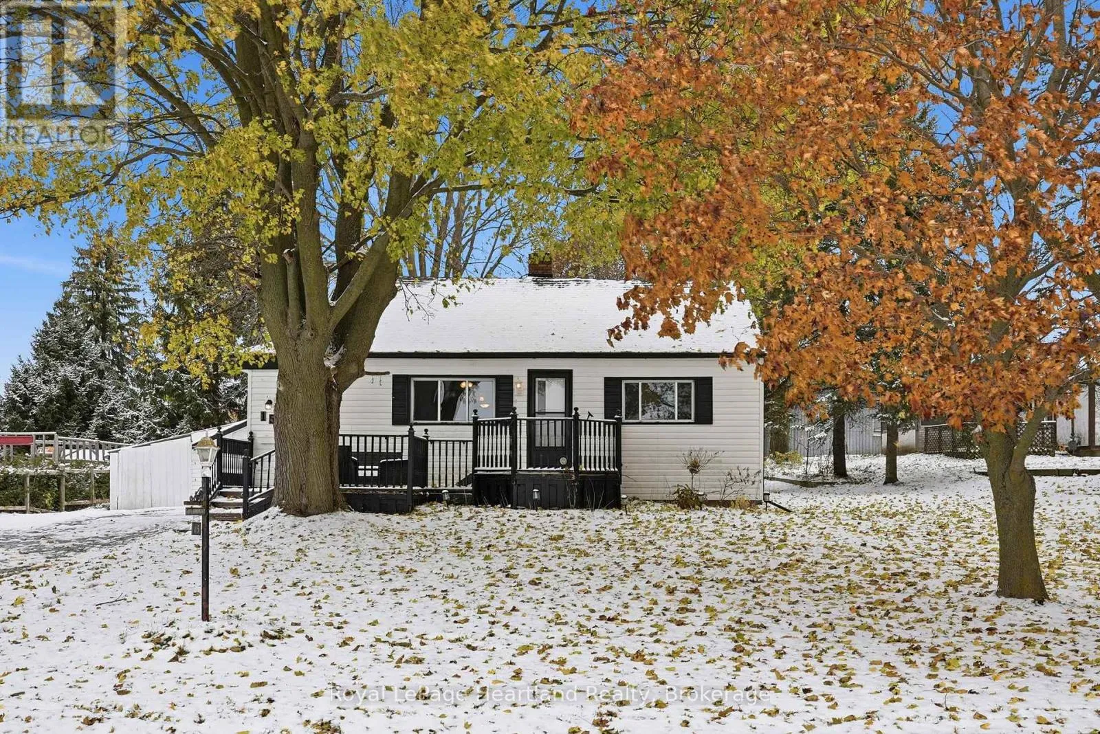 House for rent: 15 Wilson Street, Minto, Ontario N0G 1Z0