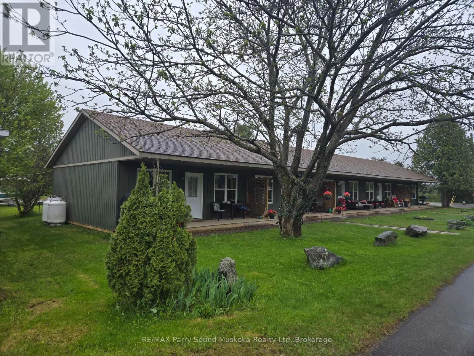 Other for rent: 150 Main Street, Kearney, Ontario P0A 1M0