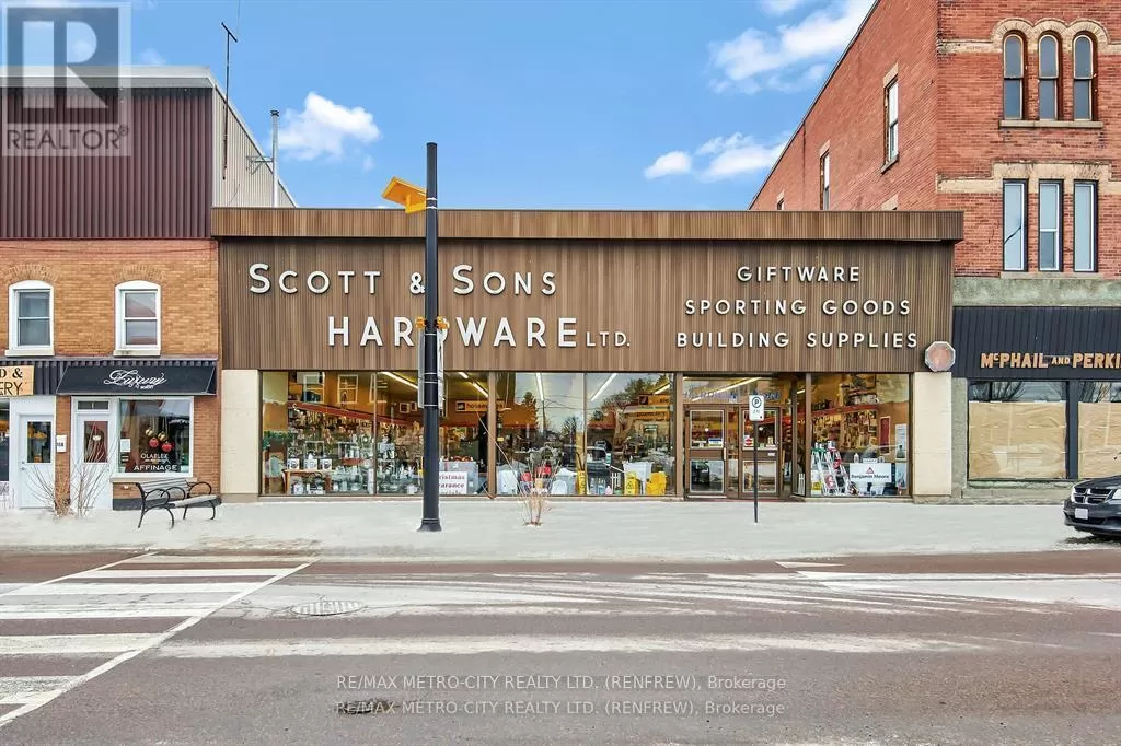 150 Raglan Street S, Renfrew, Ontario K7V 1R1