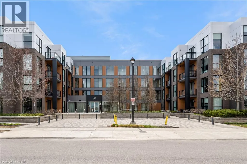 Apartment for rent: 150 Sabina Drive Unit# 301, Oakville, Ontario L6H 0W3