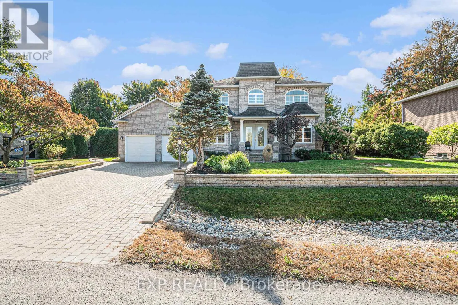 House for rent: 150 Topaze Avenue, Ottawa, Ontario K4B 1K1