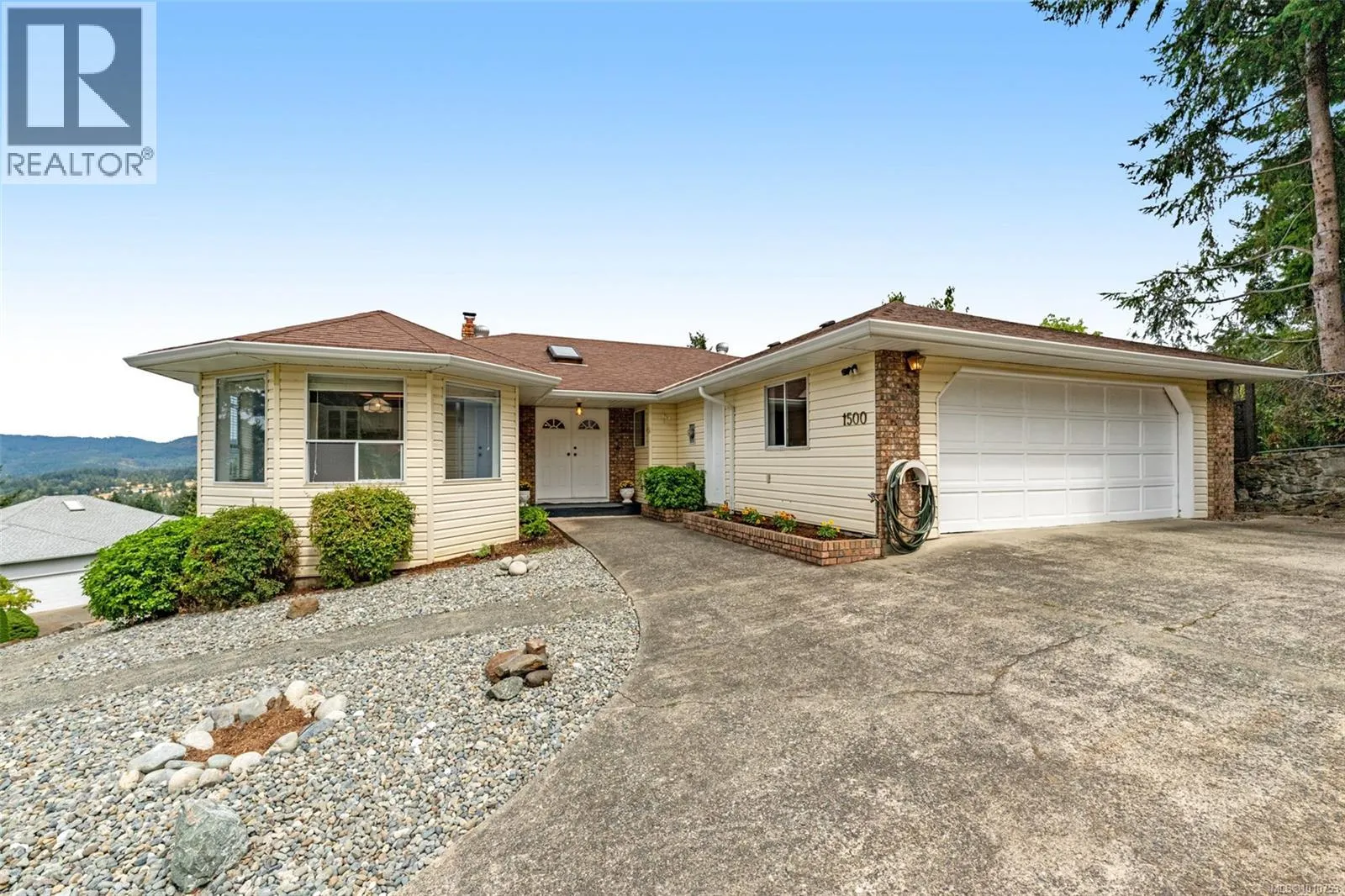 House for rent: 1500 Thomson Terr, Duncan, British Columbia V9L 5P9