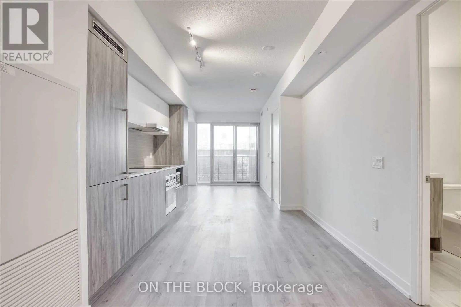 Apartment for rent: 1501 - 138 Downes Street, Toronto, Ontario M5E 0E4