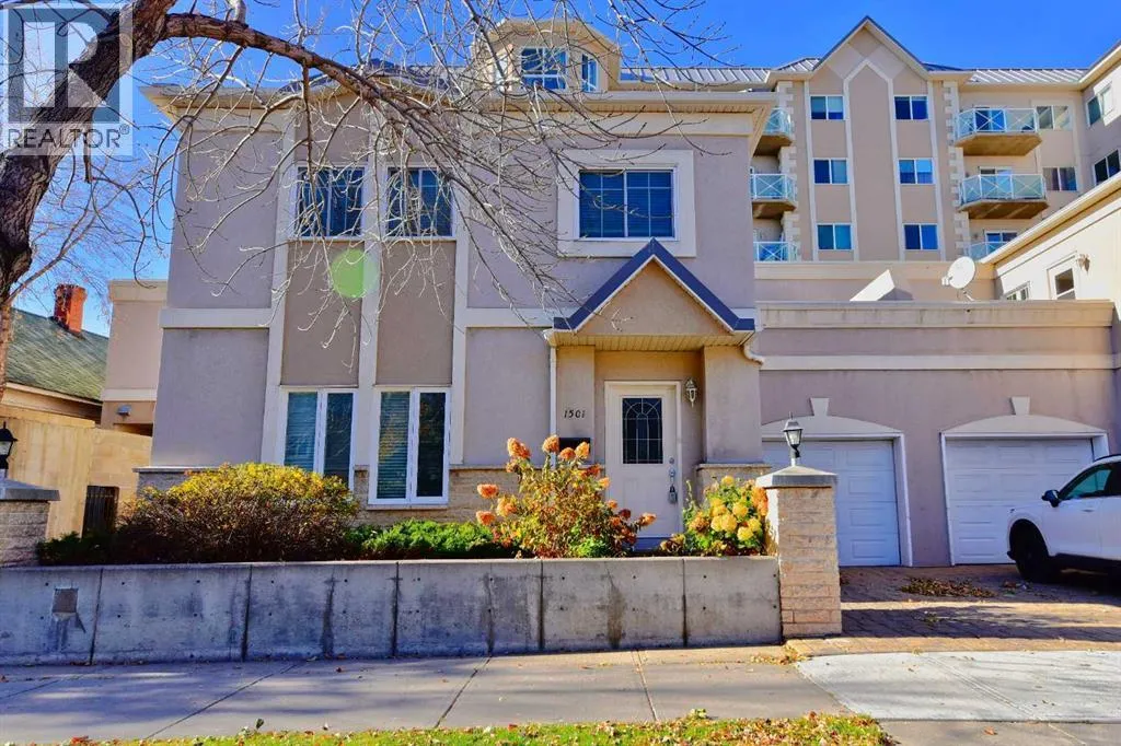 Row / Townhouse for rent: 1501 Centre A Street Ne, Calgary, Alberta T2E 2Z8