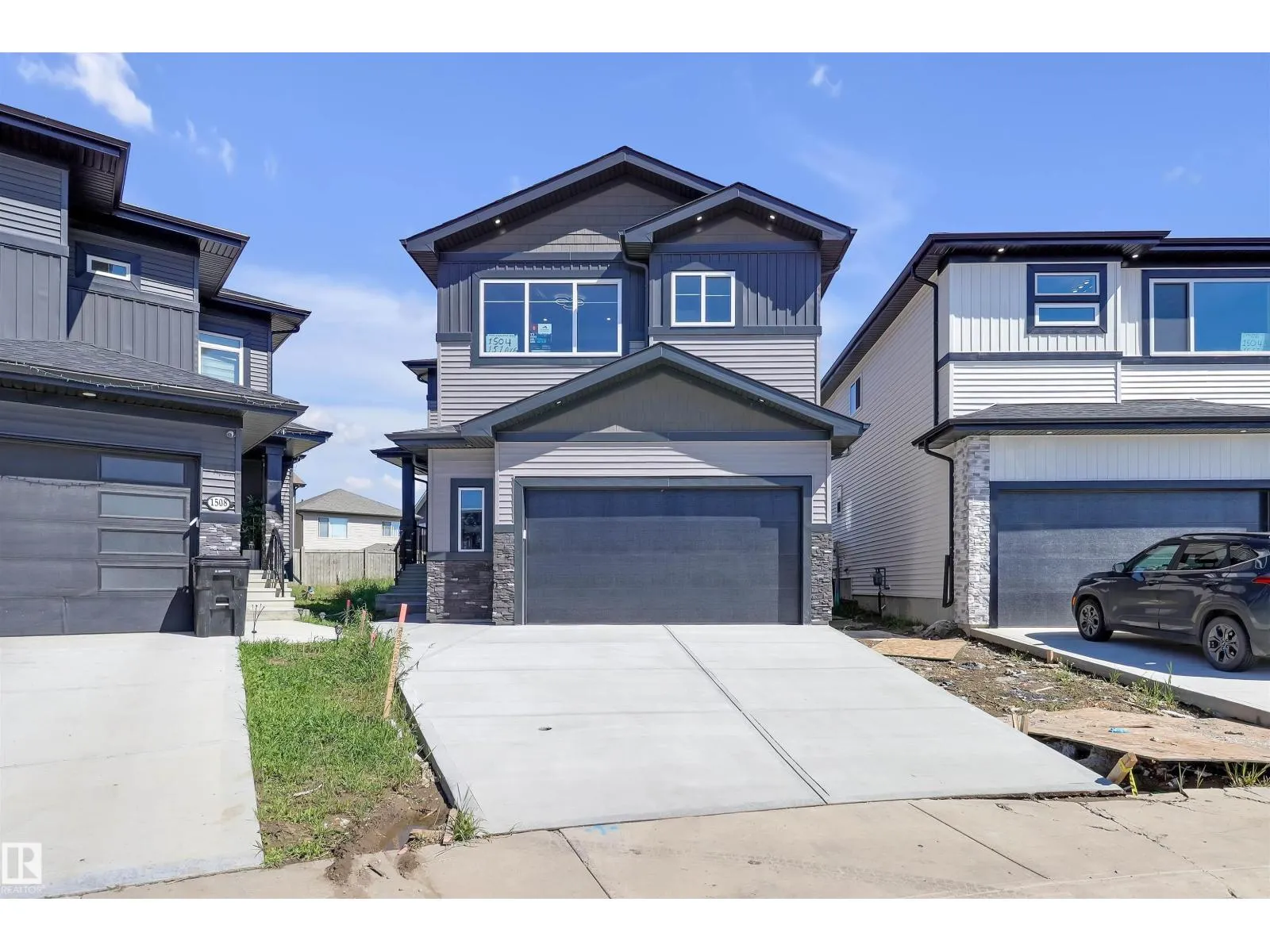 House for rent: 1504 151 Av Nw, Edmonton, Alberta T5Y 3T4