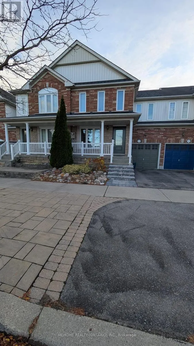 Row / Townhouse for rent: 1505 Avonmore Square, Pickering, Ontario L1V 7H2