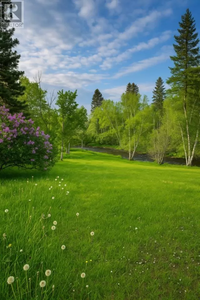 1505 John Street Rd, Thunder Bay, Ontario P7G 1J1