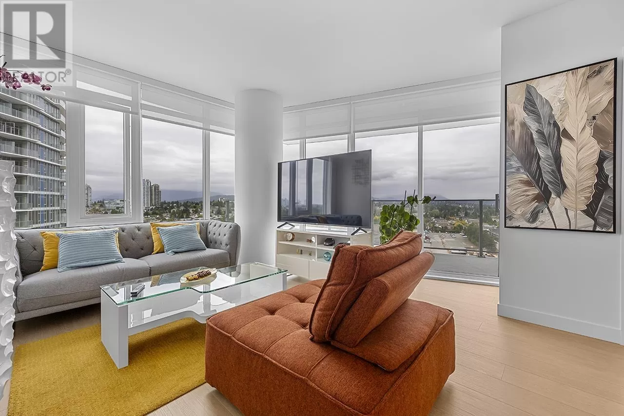 Apartment for rent: 1506 7769 Park Crescent, Burnaby, British Columbia V3N 0J7