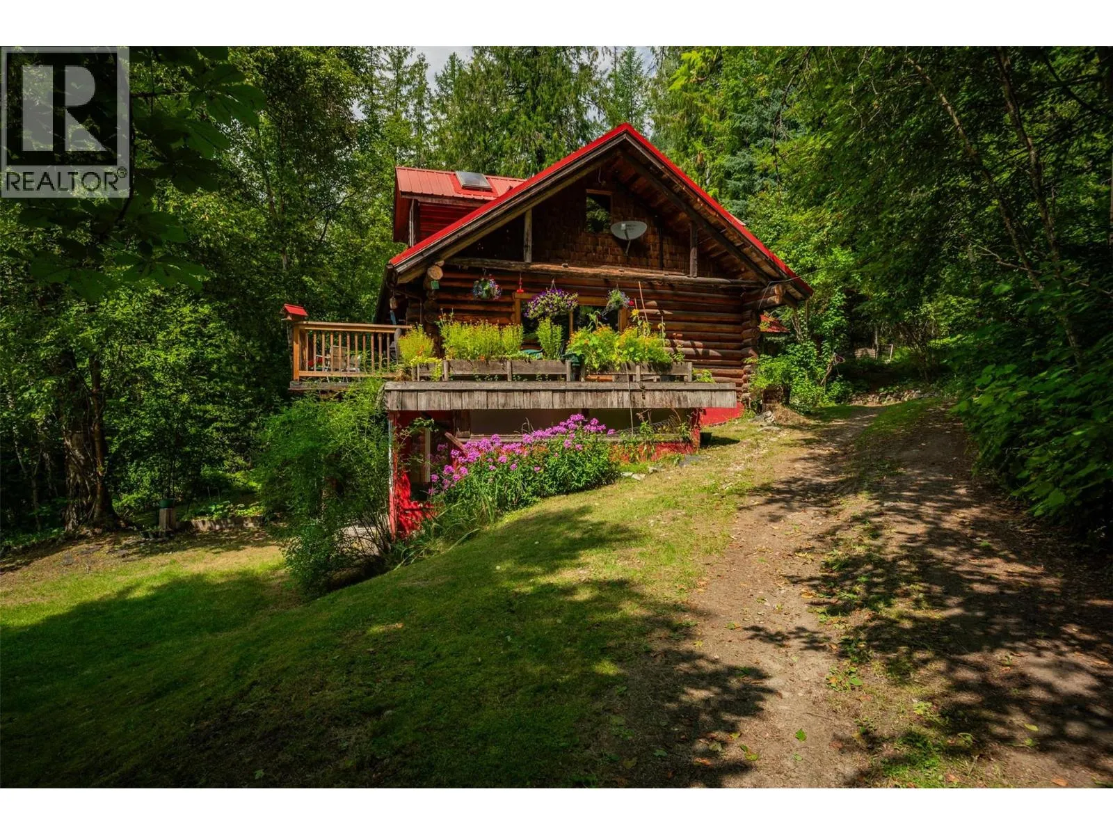 House for rent: 1506 Highway 31a Highway, New Denver, British Columbia V0G 1S0