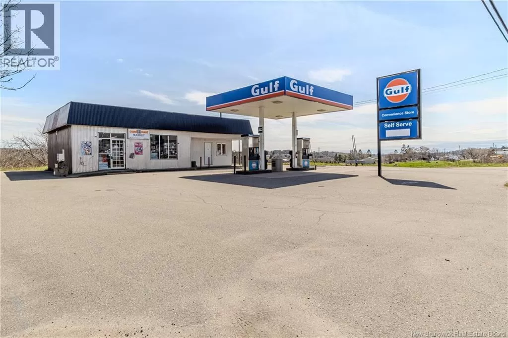 1506 Loch Lomond Road, Saint John, New Brunswick E2J 1Z7