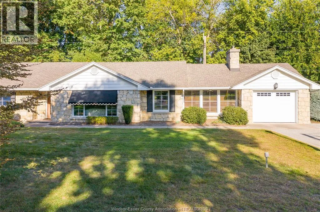 House for rent: 1506 Whitewood, Kingsville, Ontario N9Y 2V9